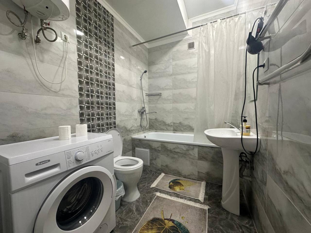 Apartments "Harmony" On Sydykova St 156А Μπισκέκ Εξωτερικό φωτογραφία